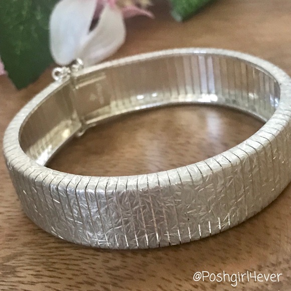 Silpada Colosseum Sterling Silver Bracelet - Picture 1 of 9